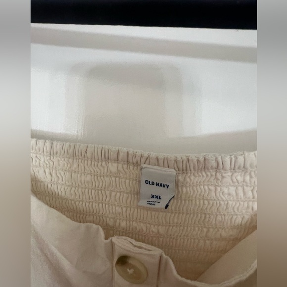 Cream Lacy Dress with Buttons - Picture 7 of 7